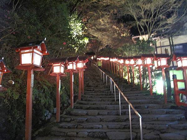 貴船神社