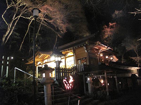 貴船神社