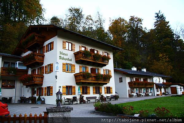 10/15G&auml;stehaus Achental