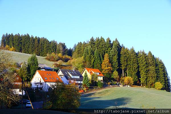 10/30 Gäste- und Ferienhaus Baur