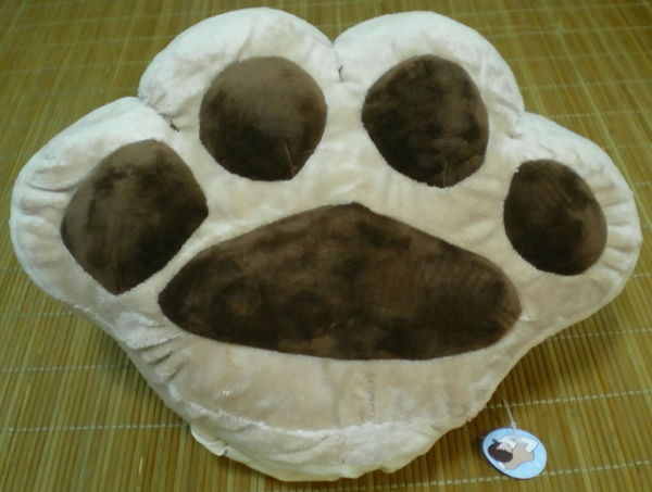 (特大!!)Love熊掌型抱枕/午睡枕《拿鐵咖啡款》,超值價$150!! (已售出)