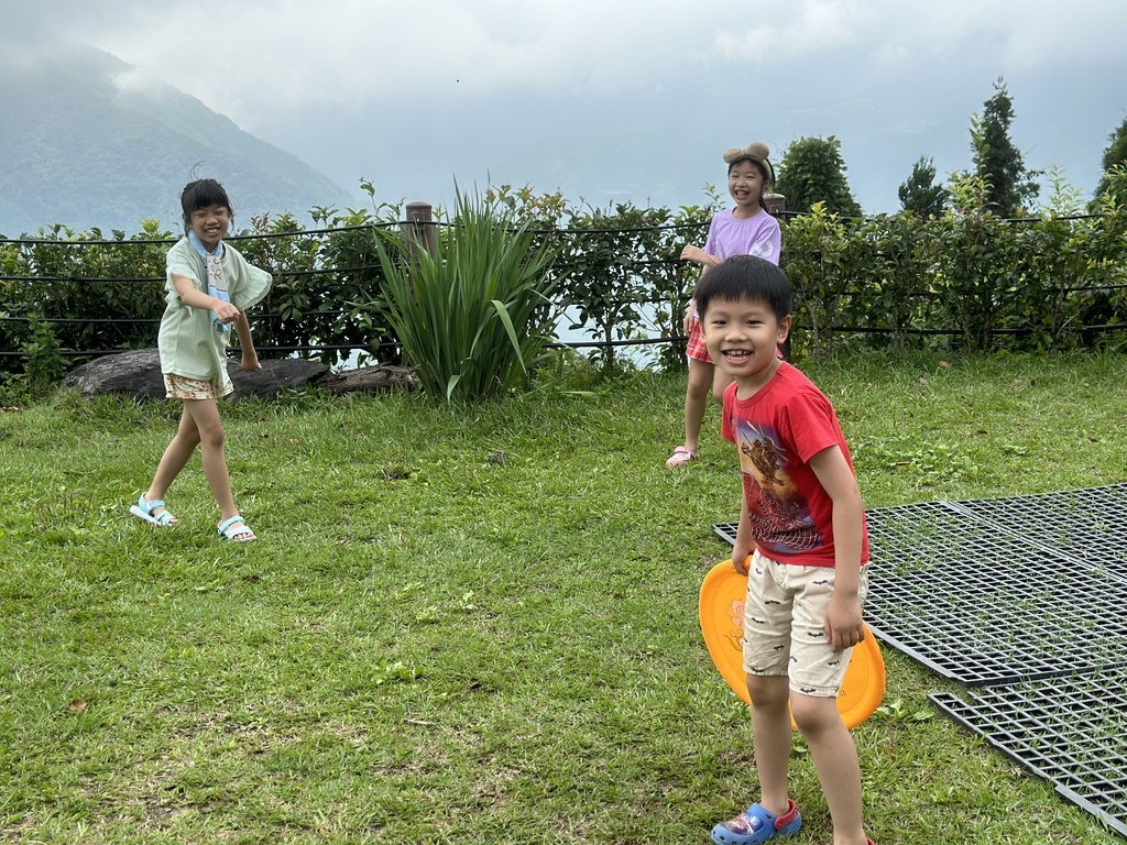 IMG_3043.jpg IMG_3043.jpg