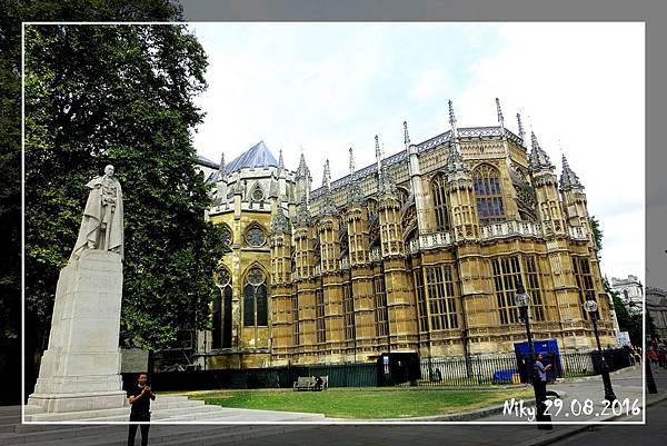 倫敦 西敏寺、大笨鐘、倫敦塔橋誰說女生不能獨自旅行 倫敦 西敏寺、大笨鐘、倫敦塔橋誰說女生不能獨自旅行