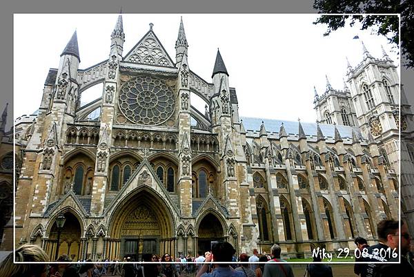 倫敦 西敏寺、大笨鐘、倫敦塔橋誰說女生不能獨自旅行 倫敦 西敏寺、大笨鐘、倫敦塔橋誰說女生不能獨自旅行