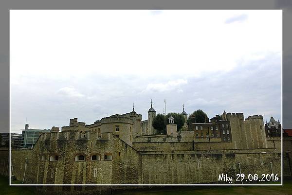 倫敦 西敏寺、大笨鐘、倫敦塔橋誰說女生不能獨自旅行 倫敦 西敏寺、大笨鐘、倫敦塔橋誰說女生不能獨自旅行