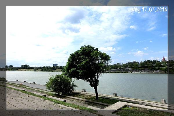 維也納 多瑙島、貝多芬小徑兩小女子遊歐洲 維也納 多瑙島、貝多芬小徑兩小女子遊歐洲