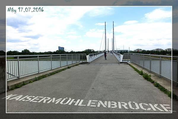 維也納 多瑙島、貝多芬小徑兩小女子遊歐洲 維也納 多瑙島、貝多芬小徑兩小女子遊歐洲