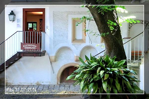 維也納 多瑙島、貝多芬小徑兩小女子遊歐洲 維也納 多瑙島、貝多芬小徑兩小女子遊歐洲