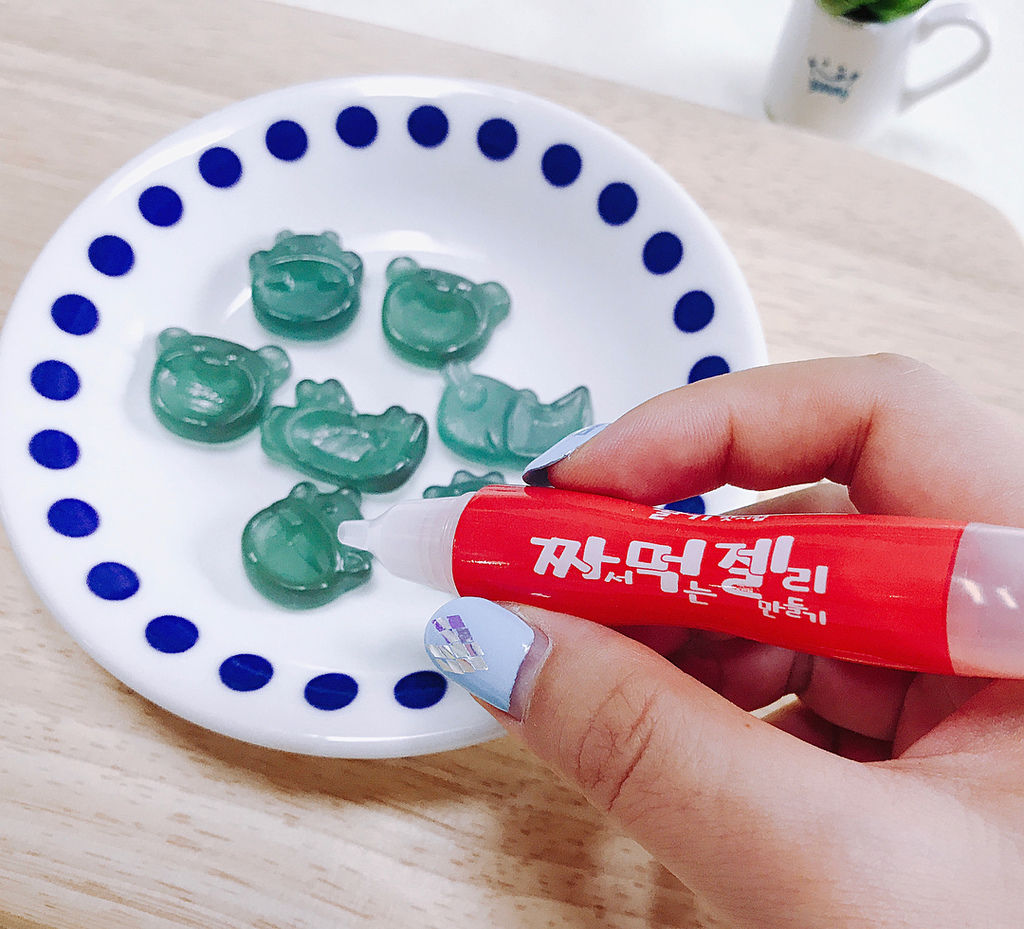 짜서먹는젤리2.jpg 짜서먹는젤리2.jpg