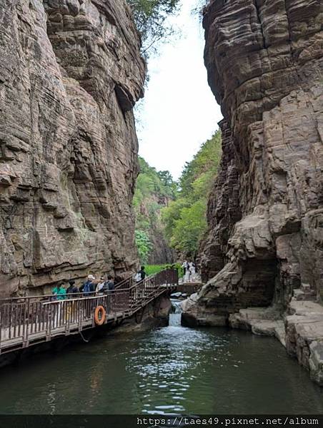 獨行中國(3) 洛陽龍潭大峽谷