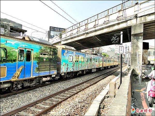 南鐵原鐵軌路廊變綠地 下月說明