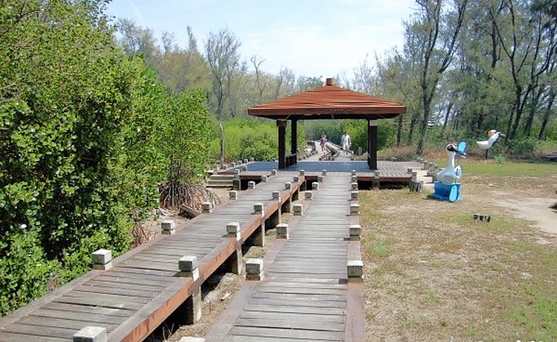 6-27-4.jpg 6-27-4.jpg