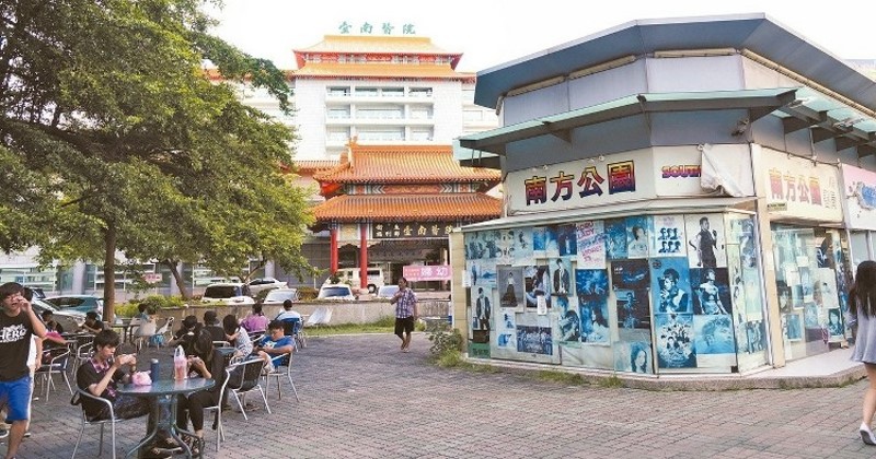 7-13-1.jpg 7-13-1.jpg