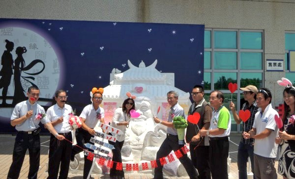 8-19-2.jpg 8-19-2.jpg