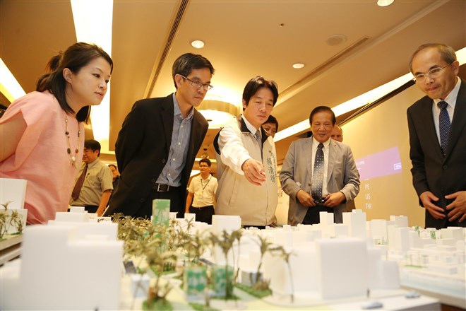 10-1-3.jpg 10-1-3.jpg