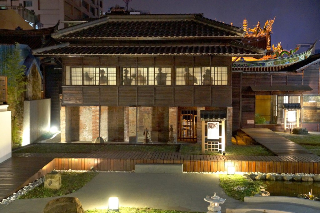 10-14-4.jpg 10-14-4.jpg