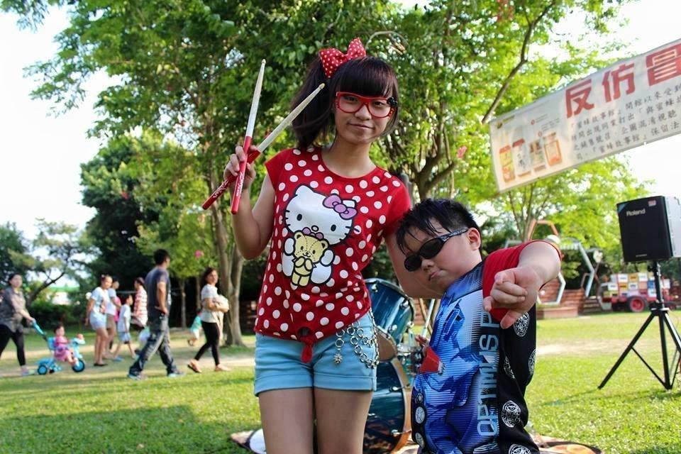 10-16-2.jpg 10-16-2.jpg