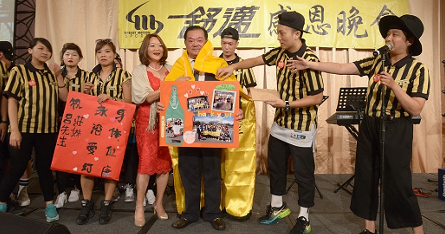 10-24-1.jpg 10-24-1.jpg