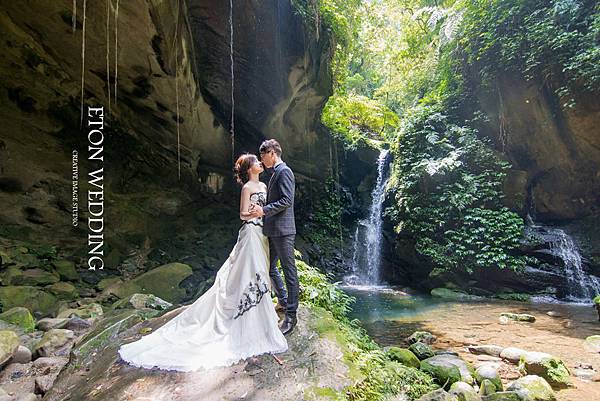 高雄禮服 (1).jpg