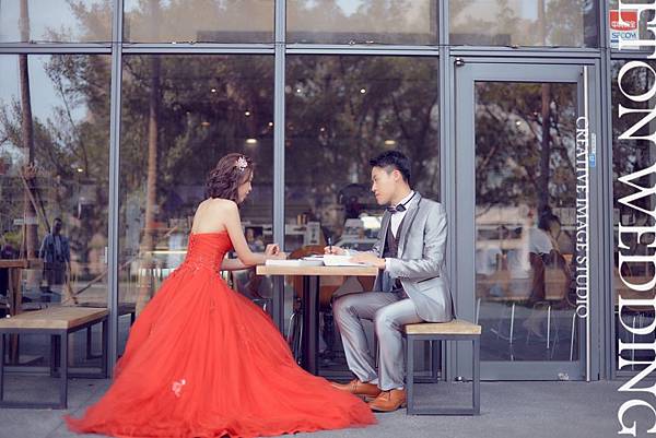 板橋伴娘禮服 (3).jpg