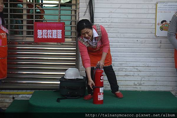 106.03.02防震演習網路版 (2).JPG