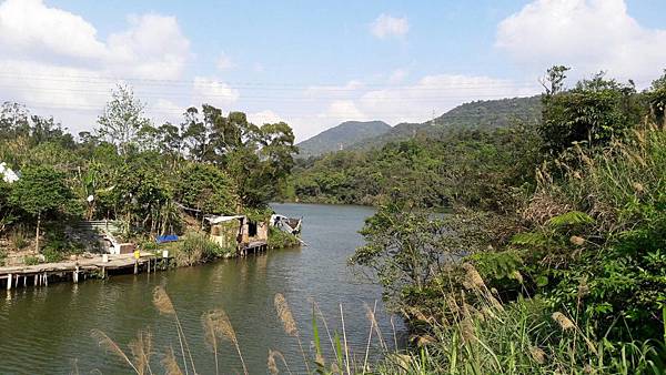 1523685453945 1523685453945