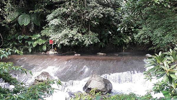 1537446985504 1537446985504