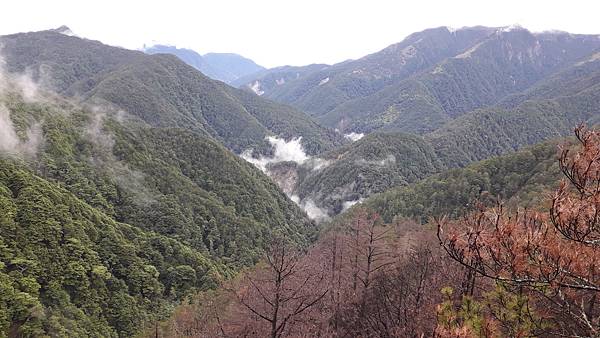 南二段~探索中央山脈最美的風景 一段歷史與人文的奇幻旅程 感