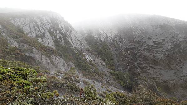 南二段~探索中央山脈最美的風景 一段歷史與人文的奇幻旅程 感