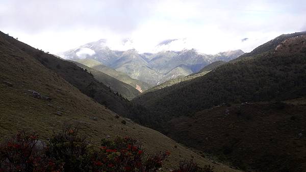 南二段~探索中央山脈最美的風景 一段歷史與人文的奇幻旅程 感