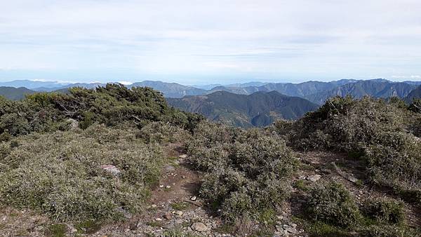 南二段~探索中央山脈最美的風景 一段歷史與人文的奇幻旅程 感