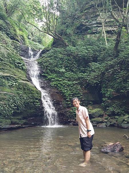 (221汐止區)多少樓台煙雨中🌁-錦峰山、四股埤  茄苳瀑布