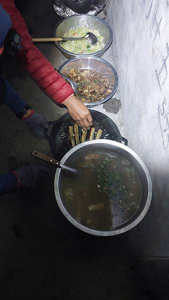 南三段 笑中帶淚的野蠻遊戲10日行~錦毛鼠 百岳行