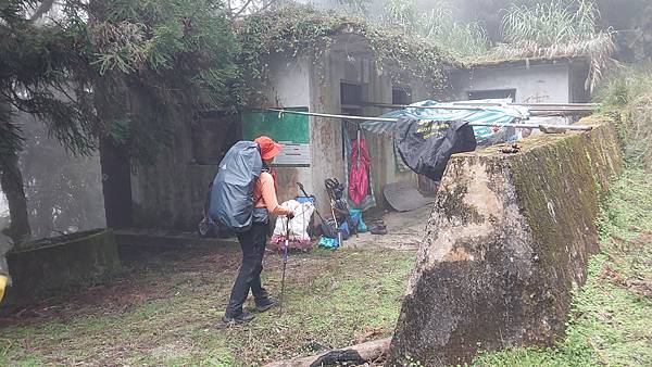南三段 笑中帶淚的野蠻遊戲10日行~錦毛鼠 百岳行