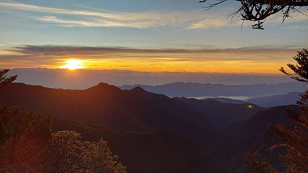 南三段 笑中帶淚的野蠻遊戲10日行~錦毛鼠 百岳行
