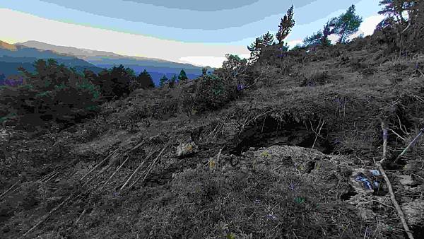 南三段 笑中帶淚的野蠻遊戲10日行~錦毛鼠 百岳行