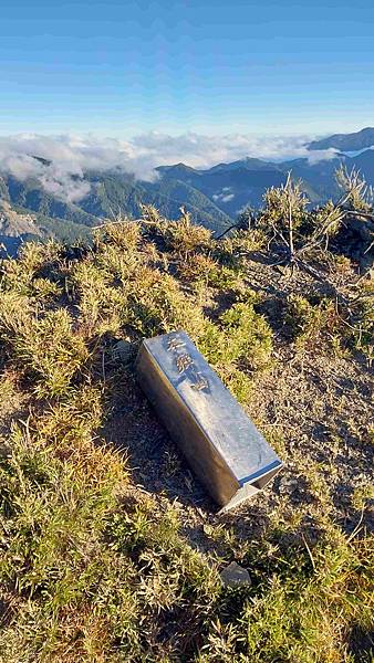 南三段 笑中帶淚的野蠻遊戲10日行~錦毛鼠 百岳行
