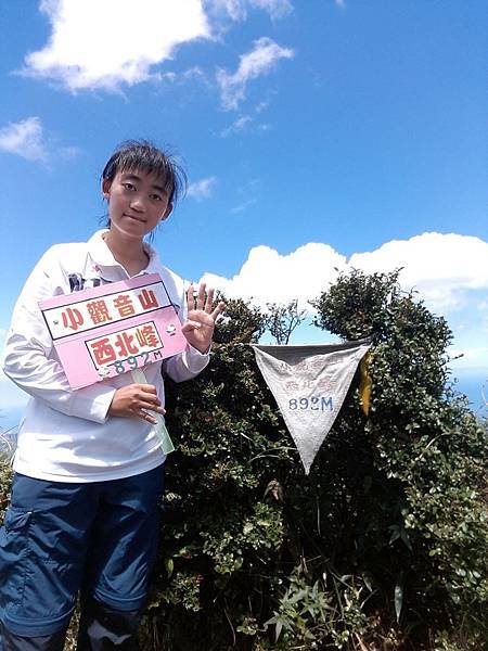 160978_0.jpg 160978_0.jpg