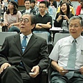 nEO_IMG_20100604_逢甲大學校園開麥拉講座照片_15.jpg