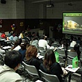 nEO_IMG_20100604_逢甲大學校園開麥拉講座照片_79.jpg