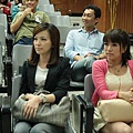 nEO_IMG_20100604_逢甲大學校園開麥拉講座照片_20.jpg