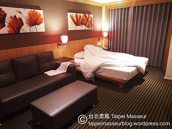 台北市首選 大安區 昇美精旅 昇美精品旅店 Hotel Bchic 台北柔風 Taipei Masseur 男油壓師 男按摩師 油壓 按摩 體療 譚崔按摩 仕女按摩 私密按摩 Oil Massage Tantra Yoni Sensual Massage SPA 23.jpg