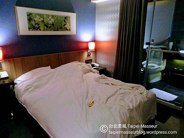 台北市首選 大安區 昇美精旅 昇美精品旅店 Hotel Bchic 台北柔風 Taipei Masseur 男油壓師 男按摩師 油壓 按摩 體療 譚崔按摩 仕女按摩 私密按摩 Oil Massage Tantra Yoni Sensual Massage SPA 28.jpg