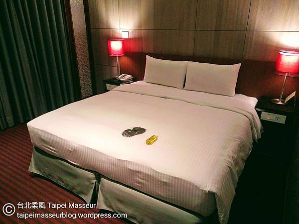 台北市首選 大安區 昇美精旅 昇美精品旅店 Hotel Bchic 台北柔風 Taipei Masseur 男油壓師 男按摩師 油壓 按摩 體療 譚崔按摩 仕女按摩 私密按摩 Oil Massage Tantra Yoni Sensual Massage SPA 34.jpg