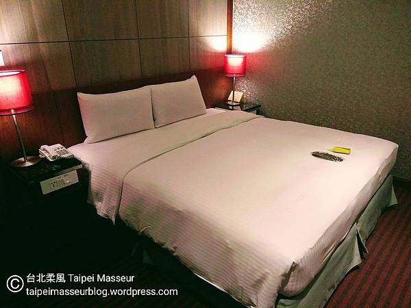 台北市首選 大安區 昇美精旅 昇美精品旅店 Hotel Bchic 台北柔風 Taipei Masseur 男油壓師 男按摩師 油壓 按摩 體療 譚崔按摩 仕女按摩 私密按摩 Oil Massage Tantra Yoni Sensual Massage SPA 33.jpg