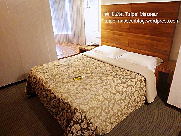 大安區 友統大飯店 Yotong Hotel 台北柔風 Taipei Masseur 油壓SPA按摩工作室 Oil Massage and Tantra Yoni Sensual Massage Workshop 女仕及夫妻情侶專屬 譚崔按摩 情慾按摩 08.jpg