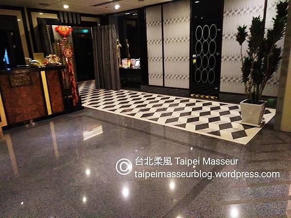 伸適商旅 Hotel Sense 捷運中山國小站 台北柔風 Taipei Masseur 男油壓師 男按摩師 油壓 按摩 體療 譚崔按摩 仕女按摩 私密按摩 Oil Massage Tantra Yoni Sensual Massage SPA 09.jpg