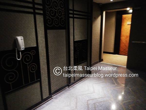 伸適商旅 Hotel Sense 捷運中山國小站 台北柔風 Taipei Masseur 男油壓師 男按摩師 油壓 按摩 體療 譚崔按摩 仕女按摩 私密按摩 Oil Massage Tantra Yoni Sensual Massage SPA 13.jpg