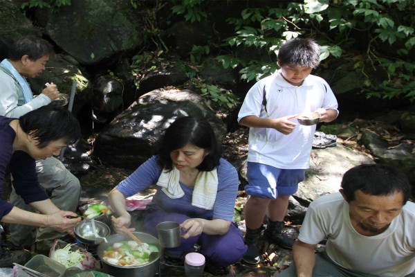 山中野餐