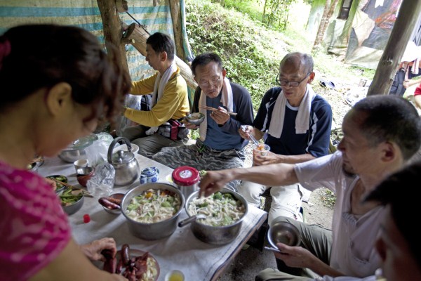 山中野餐